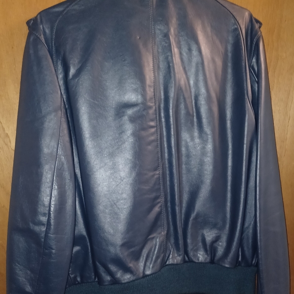 Very Rare Members Only 30th Anniversary Ford Thunderbird Edition - Picture 15 of 16